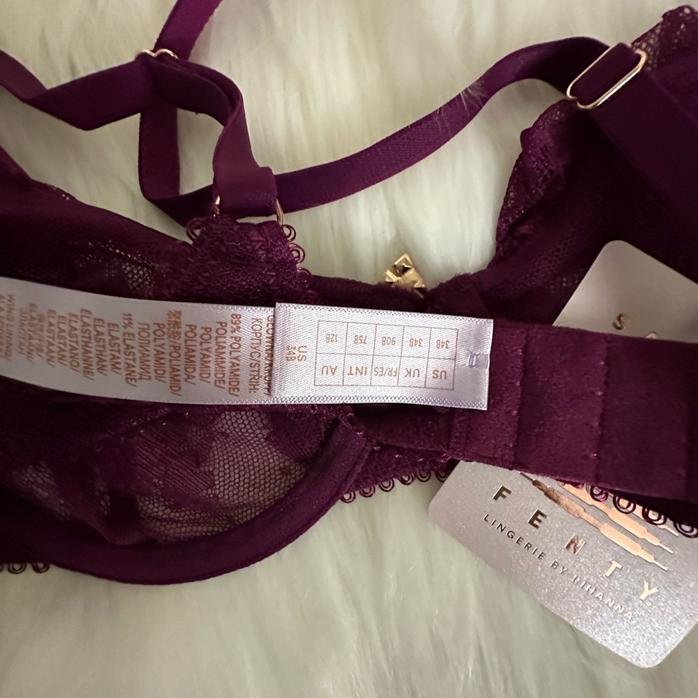 🆕 Savage X Fenty Plum Purple Lace Unlined Bra - Size: 34B - Picture 5 of 7